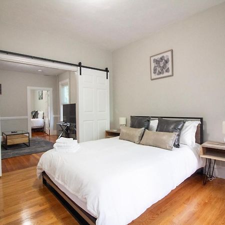 2 Bedroom Condo Close To Boston And Cambridge With Free Parkings Екстериор снимка